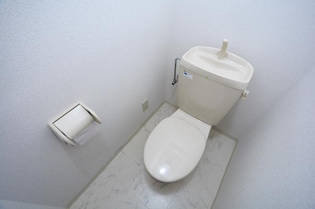 清潔感のあるトイレです☆