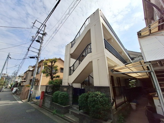 シュロス新井の外観|★安心の鉄筋コンクリート造マンション★