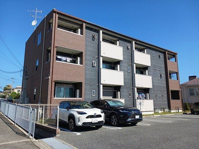 ヒルサイドウエガハラ