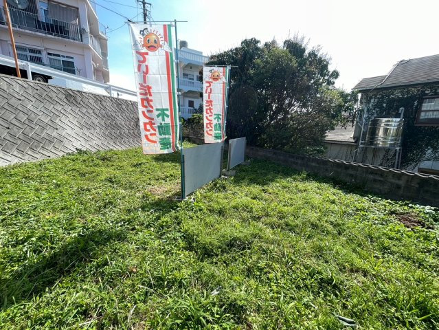 沖縄市知花二丁目の周辺