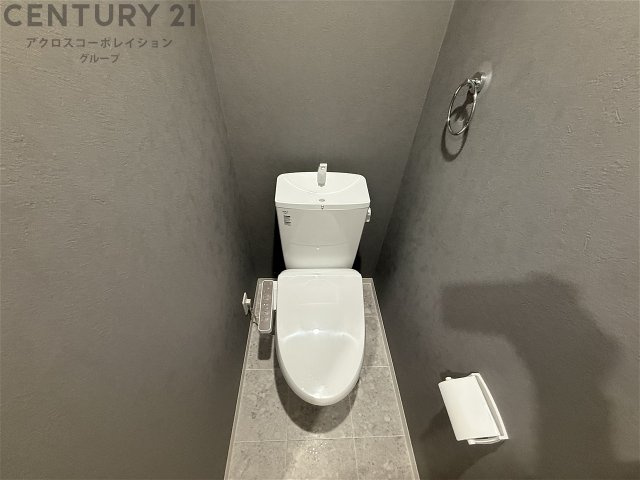 清潔感のあるトイレです
