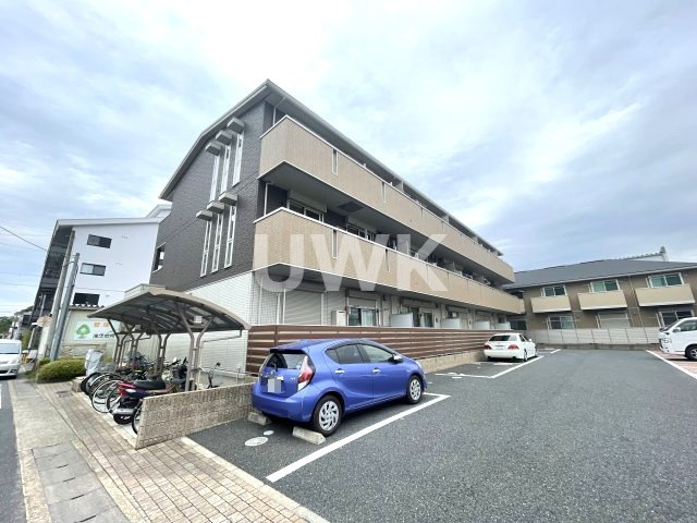 フローラ城南