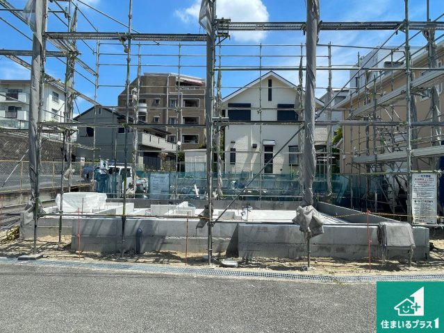 豊中市西緑丘　第1期　新築一戸建ての外観|現在建築中！落ち着いた街並みで新生活を始めることが出来そう！周辺の物件も併せてご紹介させて頂きます！
