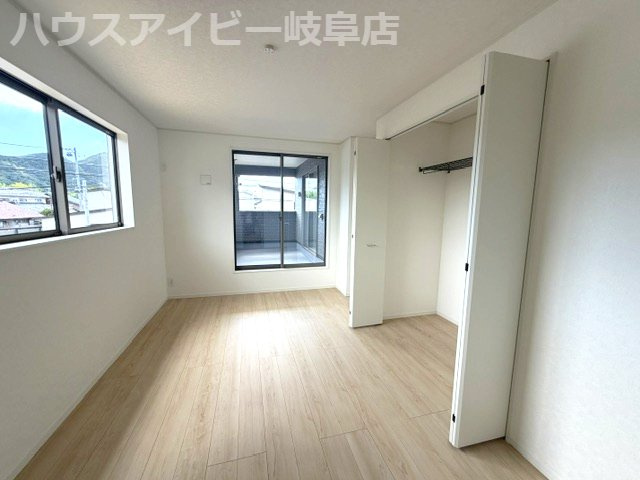 【洋室】の画像
