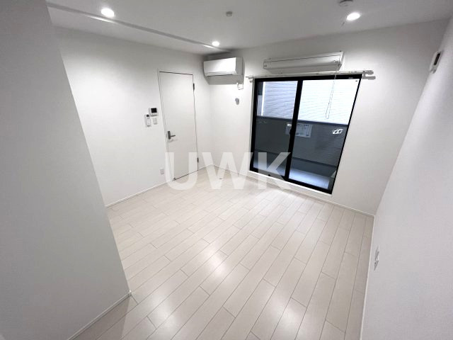 Roadmadeの居間・リビング