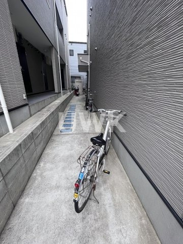 Roadmadeの駐車場