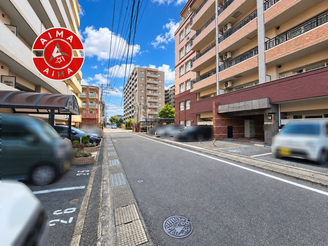 ロイヤルステージ高宮2の現況写真|前面道路含む現地の写真です。
