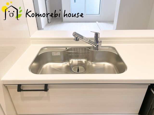 さいたま市北区日進町2丁目　4期　新築一戸建て　ブルーミングガーデン　02のキッチン|26.9.18