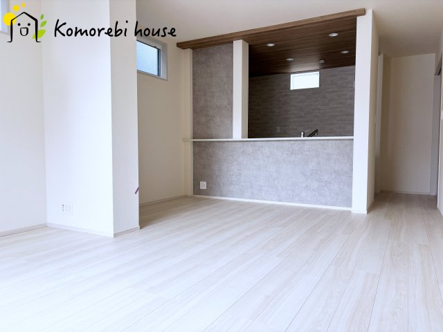 さいたま市北区日進町2丁目　4期　新築一戸建て　ブルーミングガーデン　02の居間・リビング|26.10.5