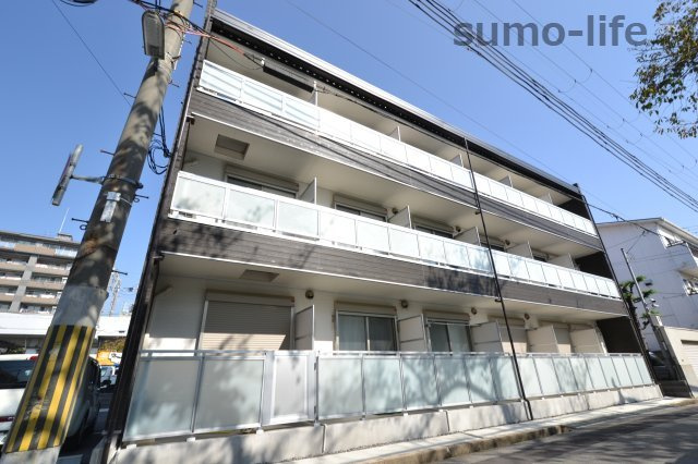 リブリ東園田の外観