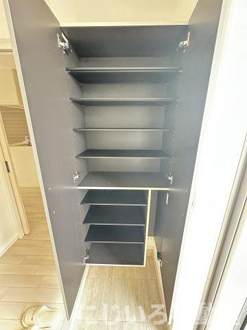 H＆C　CRECIA　立花の収納