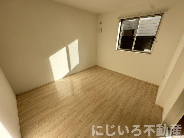 H＆C　CRECIA　立花の寝室