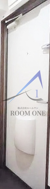 TRビルの玄関|玄関です。