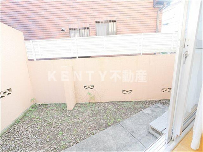 【庭】 | プラムセブン | お庭でゆったりと過ごせます