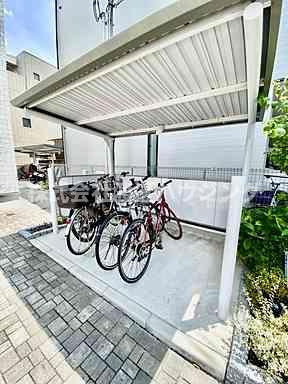 グラントレゾールファーストのその他共用部分|自転車置き場