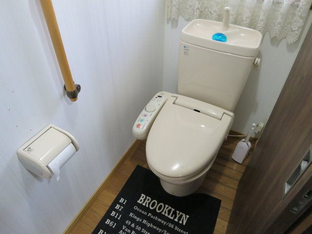 下宿W棟のトイレ|共用トイレです。