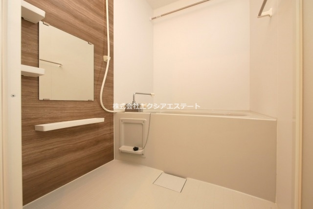 GRAND STEADY西田辺の浴室