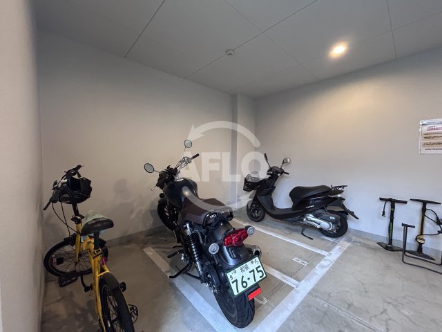 パークヒルズ新大阪willのその他|パークヒルズ新大阪will　バイク置き場