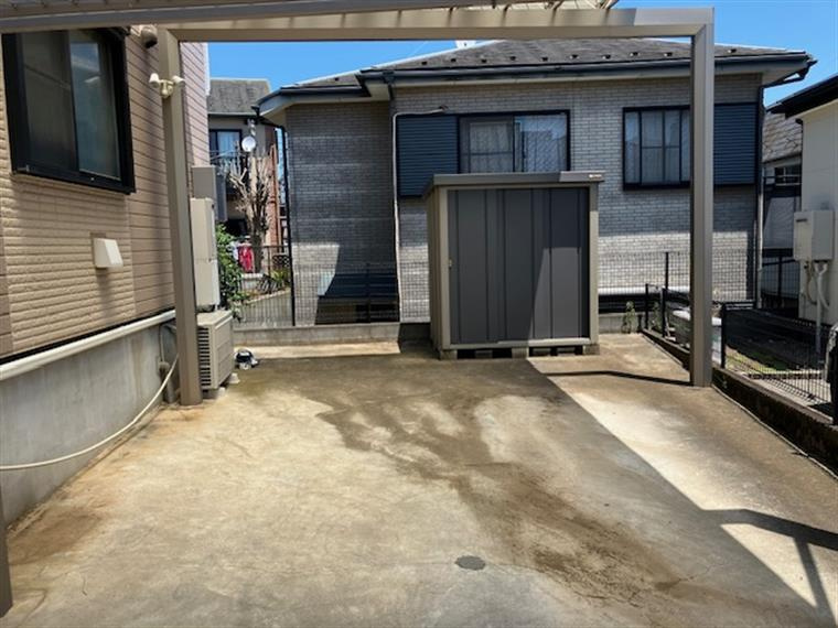 赤塚戸建の駐車場|車をお持ちの方に嬉しい駐車場付きの物件です