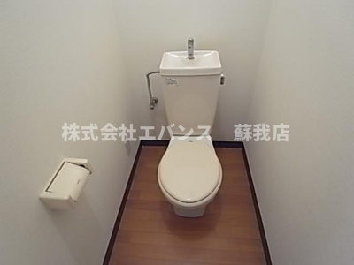 【トイレ】 | ラフィーネTK | 清潔感のあるトイレです