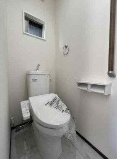 羽田２丁目戸建１号棟のトイレ