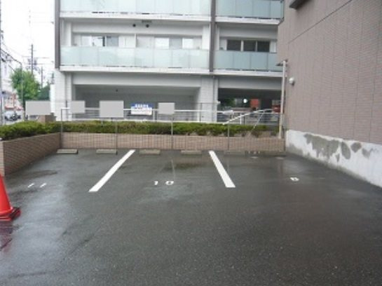 【駐車場】シャルマンヤマフク