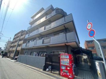 シティコート西明石の外観