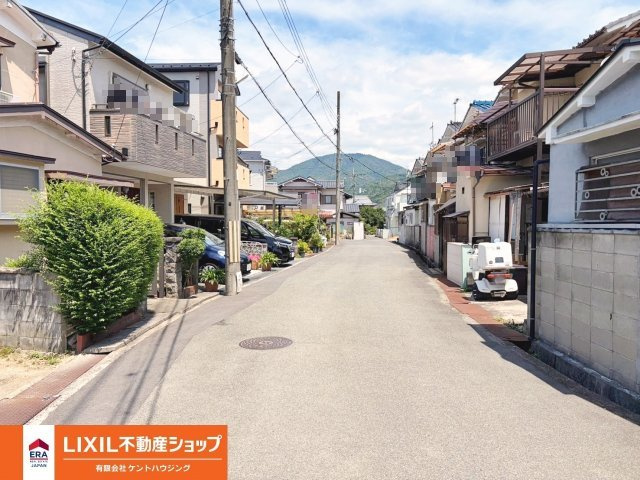 売土地　篠町柏原中又の前面道路含む現地写真