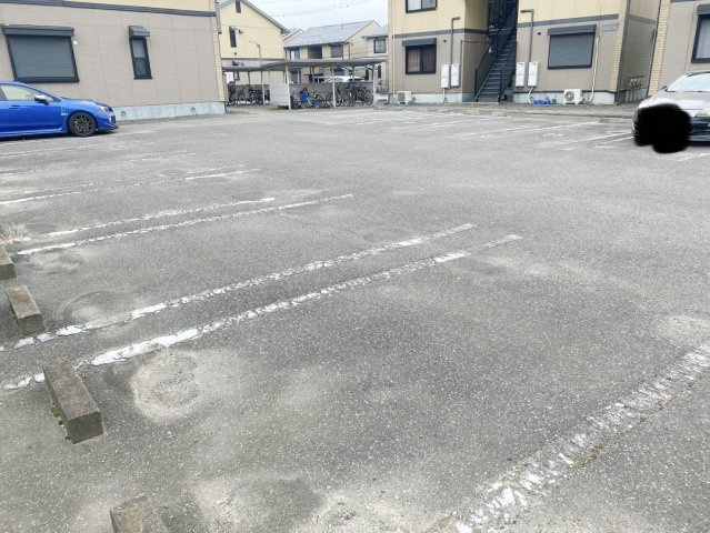 【駐車場】 | クラフト5番館