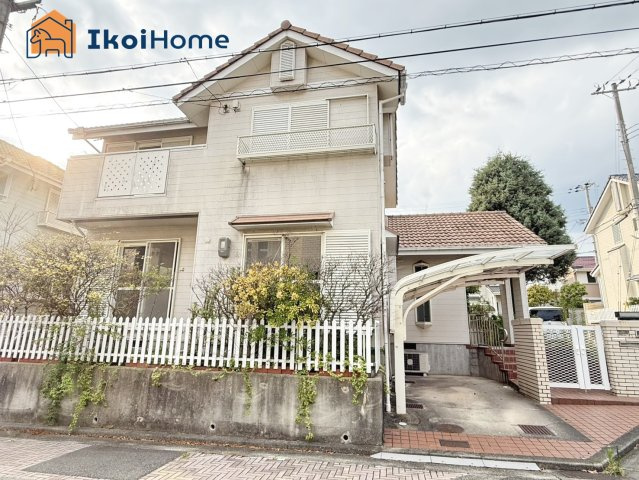 神戸市西区竹の台５丁目　中古戸建のエントランス|●年中無休：当日予約可●一戸建ての多いエリア、静かで落ち着いた雰囲気です！