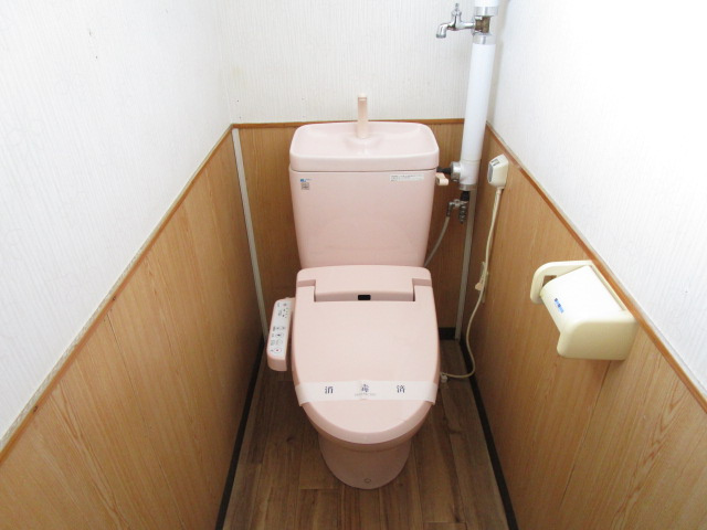 益浦4-23-2店舗付住宅のトイレ