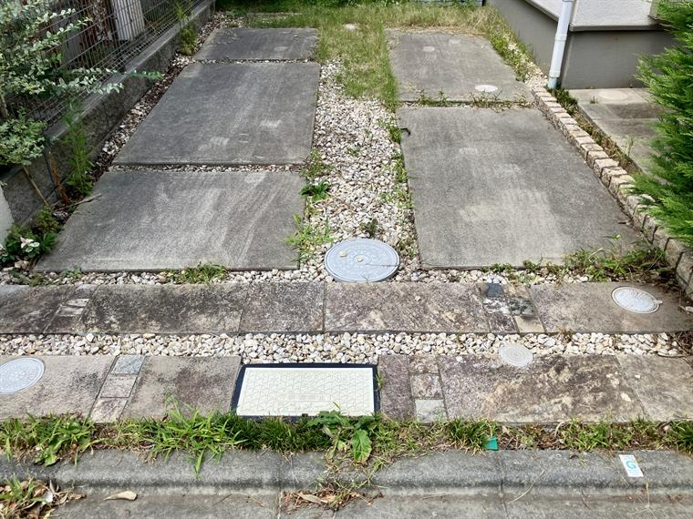 下石神井戸建の駐車場|車をお持ちの方に嬉しい駐車場付きの物件です