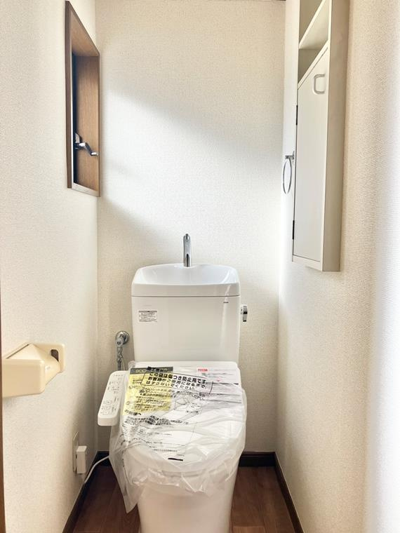 石神井台戸建のトイレ|コンパクトで使いやすいトイレです