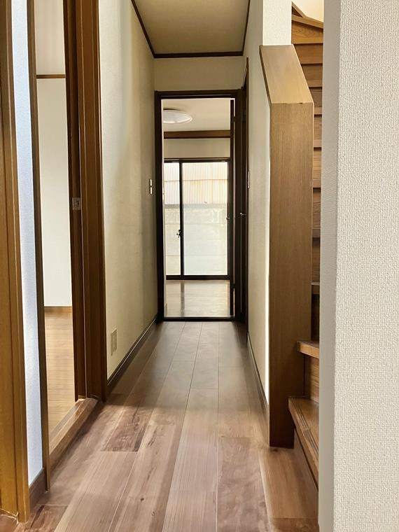 石神井台戸建のロビー|毎日通るロビーはこのようになっています