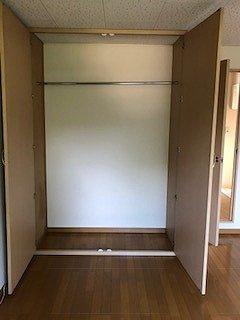 レオパレスビューフレアの内装|明るい室内です
