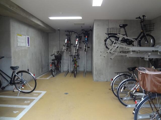 メゾンシンテイⅠのその他|駐輪場