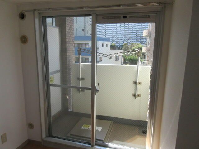 グリーンプラザ東あずまのバルコニー