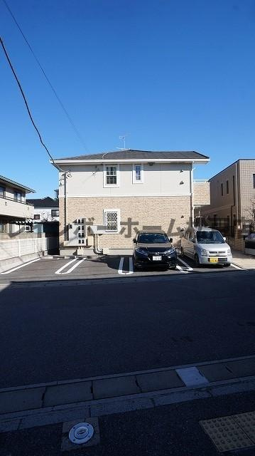 【非対面対応】接客・申込・契約オンライン！LINE×相談可！の駐車場