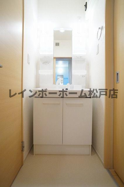 【非対面対応】接客・申込・契約オンライン！LINE×相談可！の洗面所