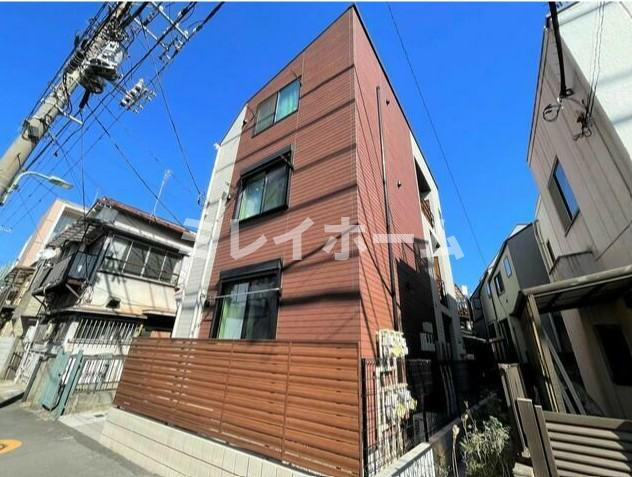 ルノン大鳥居の外観