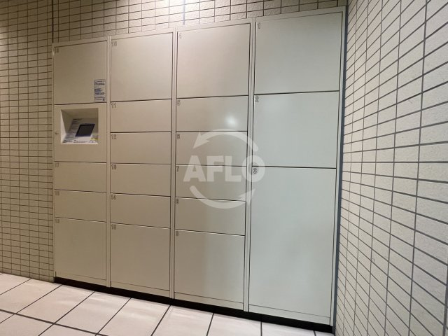 ラブ心斎橋ウエストの設備|LAV心斎橋WEST　宅配ボックス