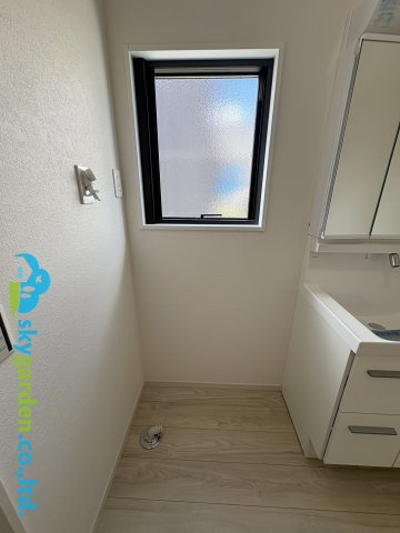藤沢市長後3期　新築戸建　全3棟２号棟のランドリースペース