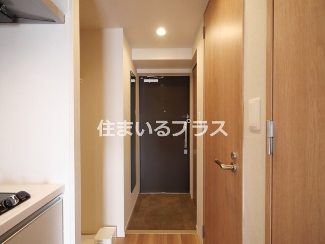プレサンス深江橋ラヴィゲートの玄関