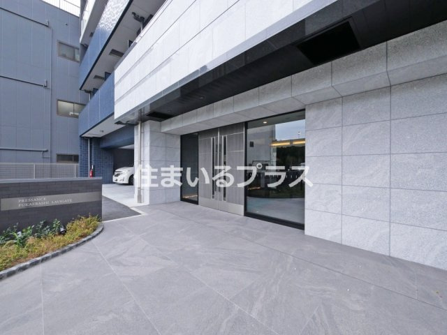 プレサンス深江橋ラヴィゲートのエントランス