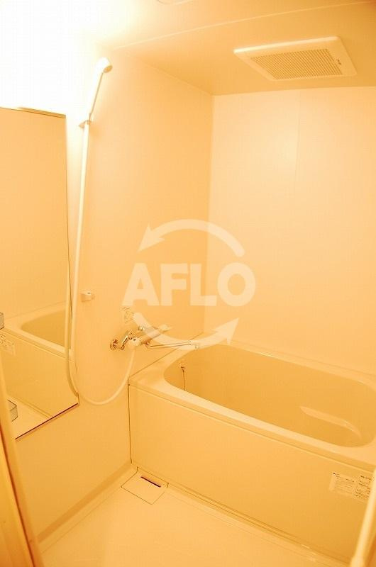 ADWResidence松屋町の浴室|ADWResidence松屋町　清潔感のある浴室