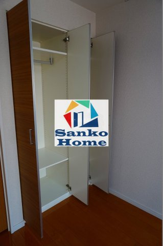 グランスイート銀座レスティモナークの収納