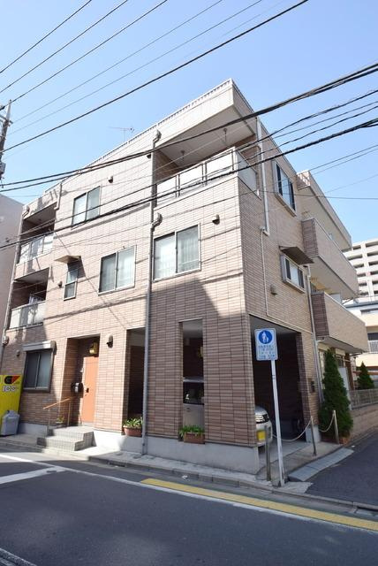 クレストハイムの外観