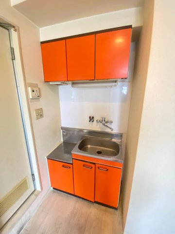 大阪市淀川区東三国５丁目の賃貸マンションのキッチン