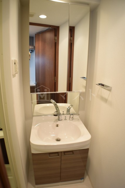 エスリード心斎橋ＬＵＸＵＥの洗面所|※建物内別間取参考写真