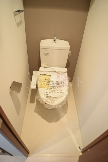エスリード心斎橋ＬＵＸＵＥのトイレ|※建物内別間取参考写真